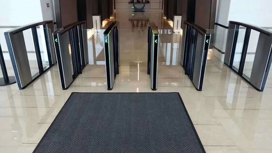 Купить Турникет Speed Gate с индикаторами LED и направляющими для плавного и контролируемого входа в здание online manufacture