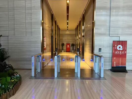 Купить Распознавание лица Скорость ворота поворотник Алюминиевый материал плюс RFID Qr Code Reader Автоматический охранный вход ворота поворотник online manufacture